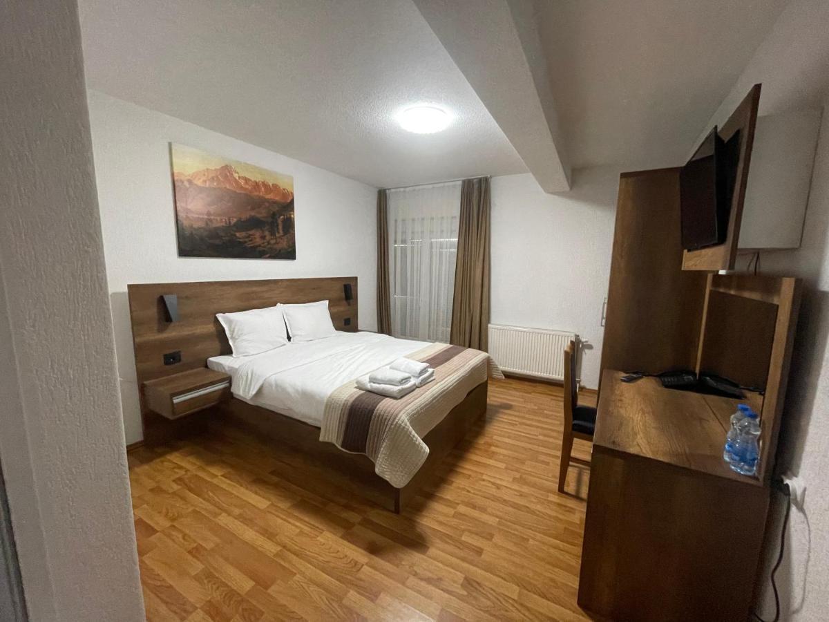 Bici Resort Dobrosin Exterior photo